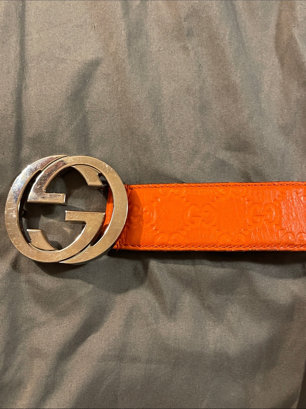 Gucci Orange Leather Men's Double G Belt with Silver Buckle - Picture 3 of 4